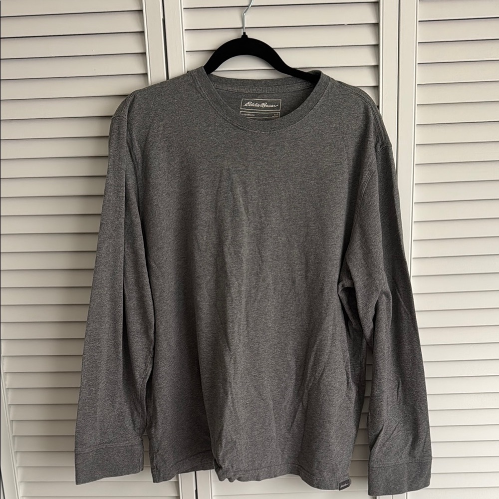 Eddie Bauer Men's Gray Long Sleeve Shirt